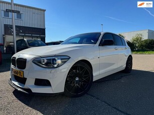 BMW 1-serie 118i Business+ M-uitv. Turbo Automaat