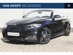 BMW 2 Serie Cabrio 220i High Executive M Sport Automaat /