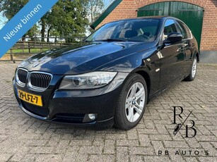 BMW 3-serie 320i Business Line