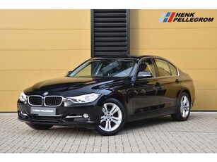 BMW 3-serie 320i Edition * Sport line * Leder * PDC * Xenon