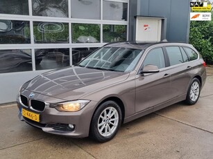 BMW 3-serie Touring 316d High Executive