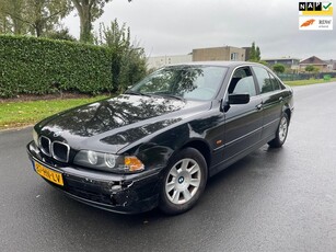 BMW 5-serie 520i AUTOMAAT/NAP/APK