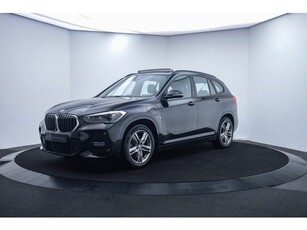 BMW X1 25eA M-SPORT X-Drive High Executive PANO/HEAD