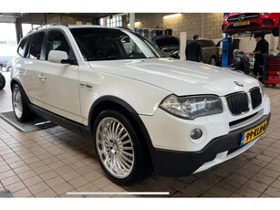 BMW X3 2.0i VERKOCHT