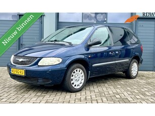 Chrysler Voyager 2.4i LX 6 Persoons AUTOMAAT Airco