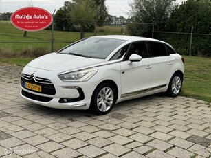 Citroen DS5 2.0 Hybrid4 Business 4wd Xenon PDC