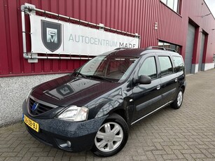 Dacia Logan MCV 1.6-16V Lauréate // 7-Pers. // Airco //