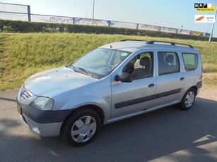 Dacia Logan MCV Dacia logan 1.6 benzine airco Motor Defeckt