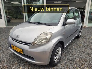 Daihatsu Sirion 2 1.3-16V Prestige AUTOMAAT / 88.000km NAP