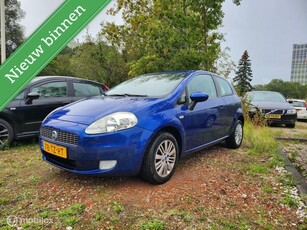 Fiat Grande Punto 1.4 Dynamic Automaat APK tot maart 2025