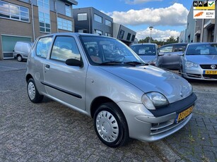 Fiat Seicento 1.1 Young stuurbekrachtiging nieuwe apk.