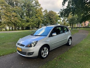 Ford Fiesta 1.3-8V Futura 2007 Leuke auto!