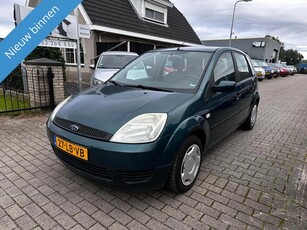 Ford Fiesta 1.4 16V Ambiente (bj 2002)