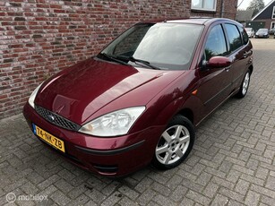 Ford Focus 1.6-16V Cool Edition