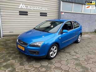 Ford Focus 1.6-16V First Edition Airco / Cruise Controle /