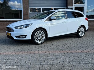 Ford Focus Wagon 1.0 Titanium ECC-AIRCO/NAVIGATIE/TREKHAAK