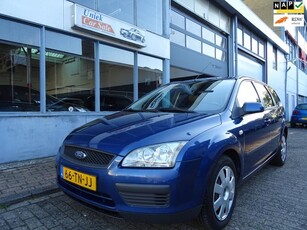 Ford Focus Wagon 1.4-16V Trend