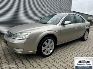 Ford Mondeo 2.0-16V Titanium