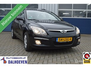 Hyundai i30 CW 1.6i Dynamic Airco, Trekhaak