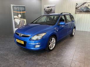 HYUNDAI I30 CW 1.6i i-Motion Business Climate control, Parkeersensoren.