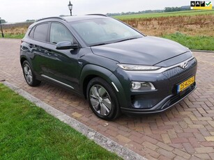 Hyundai Kona EV Premium 64 kWh ** 13899 NETTO **