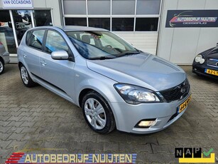 Kia cee'd 1.6 CVVT X-ecutive (bj 2010)