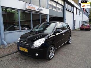 Kia Picanto 1.1 X-ecutive