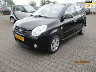 Kia Picanto Kia Picanto 1.0 Seven-5DRS-AIRCO