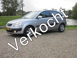 Kia Rio 1.4 LXE - 85.000 Km NAP zaterdag open tot 15 uur