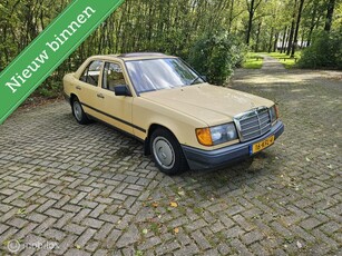 Mercedes 200-500 200