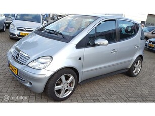 Mercedes A-klasse 190 Avantgarde Lang / Automaat /160860 KM.