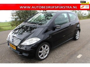 Mercedes-Benz A-klasse 150 Classic // AIRCO / DAKJE / LMV //