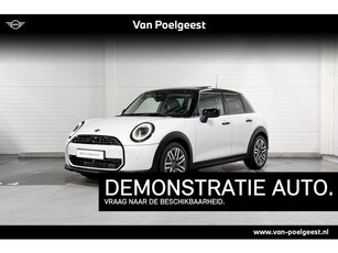 MINI Cooper 5-deurs C Classic uitvoering M Pakket 17