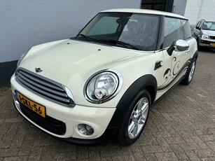 Mini Mini 1.6 One Holland Street - Navigatie