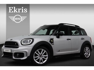 Mini Mini Countryman 2.0 Cooper S E ALL4 Connected Navigation Pakket / John Cooper Works Uitvoering