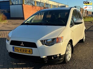 Mitsubishi Colt 1.3 Edition Two 5-Drs Automaat Airco