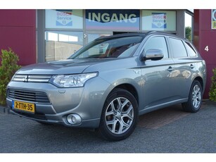 Mitsubishi Outlander 2.0 PHEV Instyle (bj 2014, automaat)