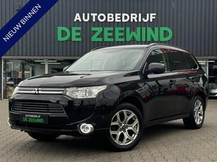 Mitsubishi Outlander 2.0 PHEV Intense +Apple car play