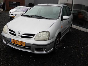 Nissan Almera Tino 1.8 Acenta