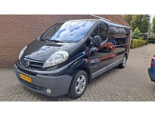 Nissan Primastar 2.0dci minibus 2700 115 Metalic lack