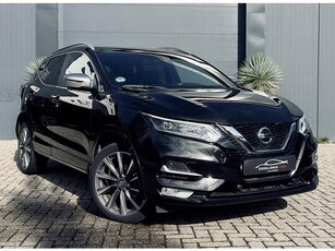 Nissan Qashqai 1.3 DIG-T Tekna Pano/Navi/Camera