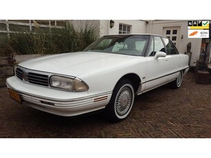 Oldsmobile 98 REGENCY ELITE Geheel keurige en 100 %