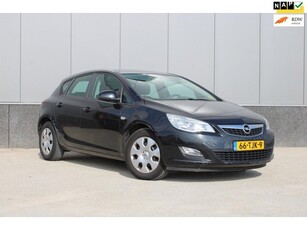 Opel Astra 1.3 CDTi S/S Business Edition Airco, Cruise!