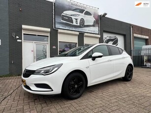 Opel ASTRA 1.4 Airco voor-Achteruitrij camera