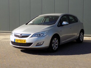 Opel Astra 1.4 Edition Lage Km Stand