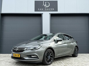 Opel Astra 1.4 Innovation Automaat / Keyless