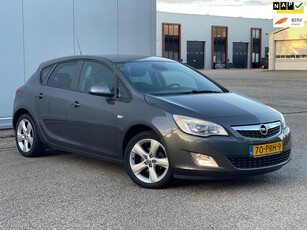 Opel Astra 1.4 Turbo Edition Dealr