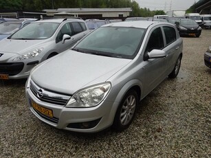 Opel Astra 1.6 Temptation airco cruise control 16 inch