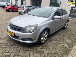 Opel Astra GTC 1.6 Enjoy / 1 JAAR APK / NAVI / AIRCO /