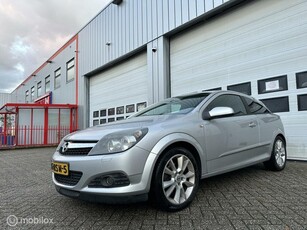 Opel Astra GTC 1.8 Cosmo